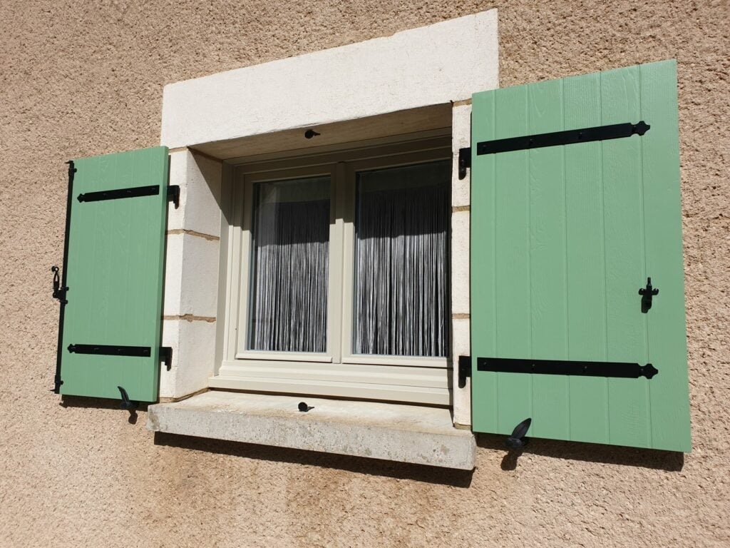 volets fibre de verre battant vert Polyhabitat