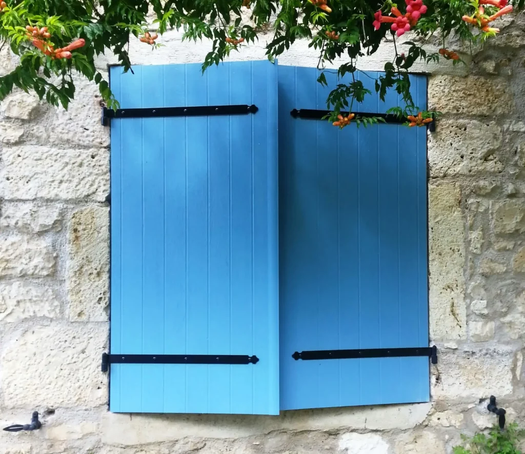 Volet battant bleus polyhabitat rennes