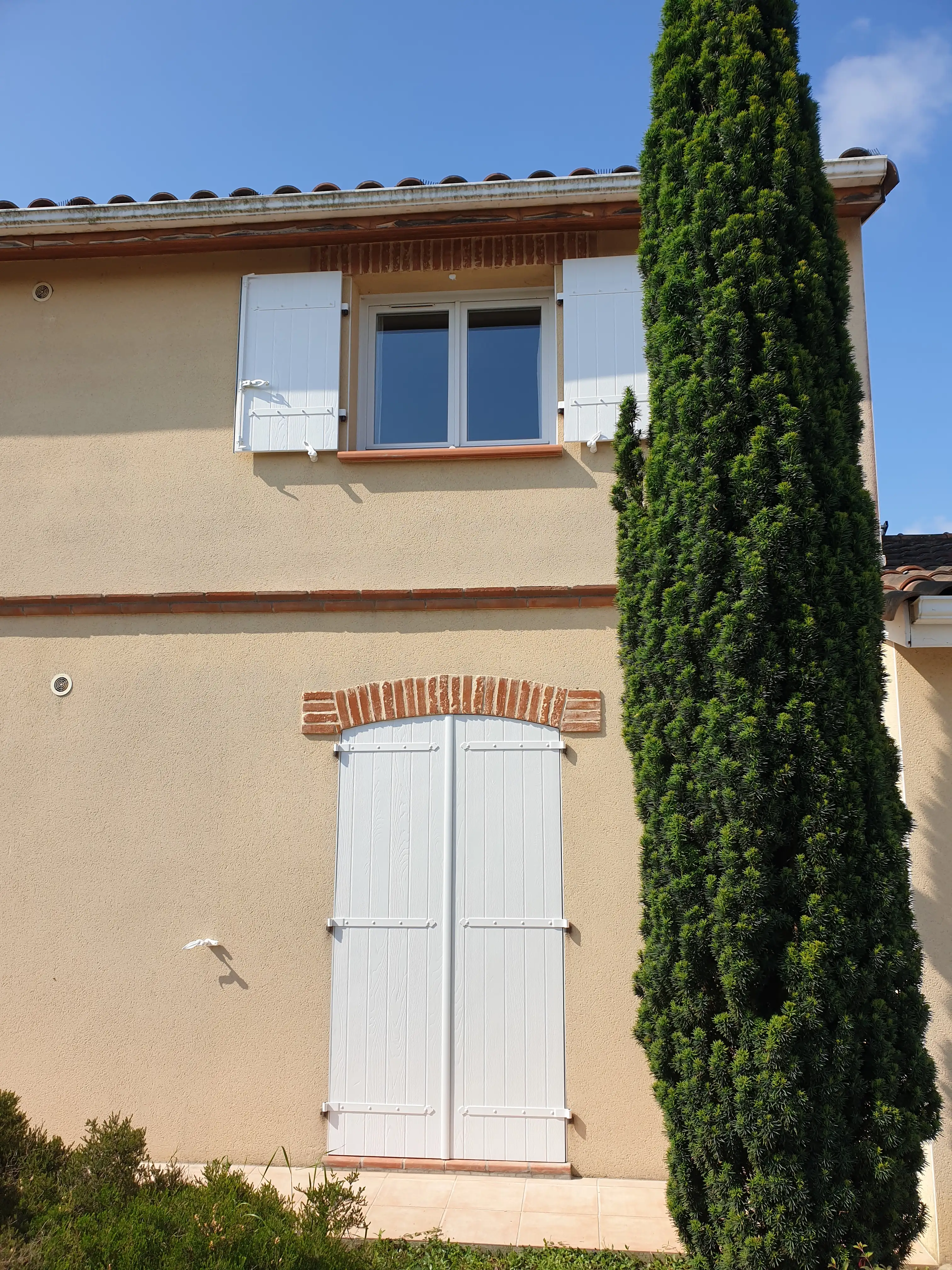 Volets battants composite blanc Polyhabitat